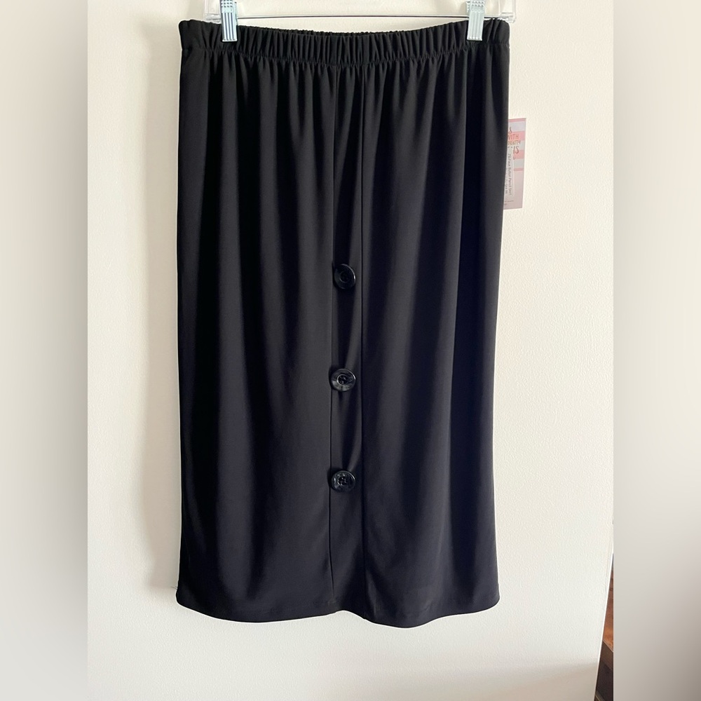 Zadie B’s Classic Black Midi Button-Front Skirt with Elastic Waist